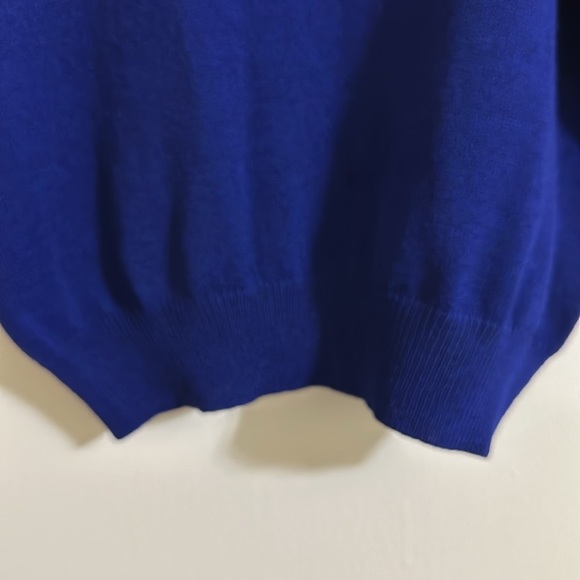 St. John by Marie Gray Short Sleeve Sweater Knit Top - Picture 5 of 7